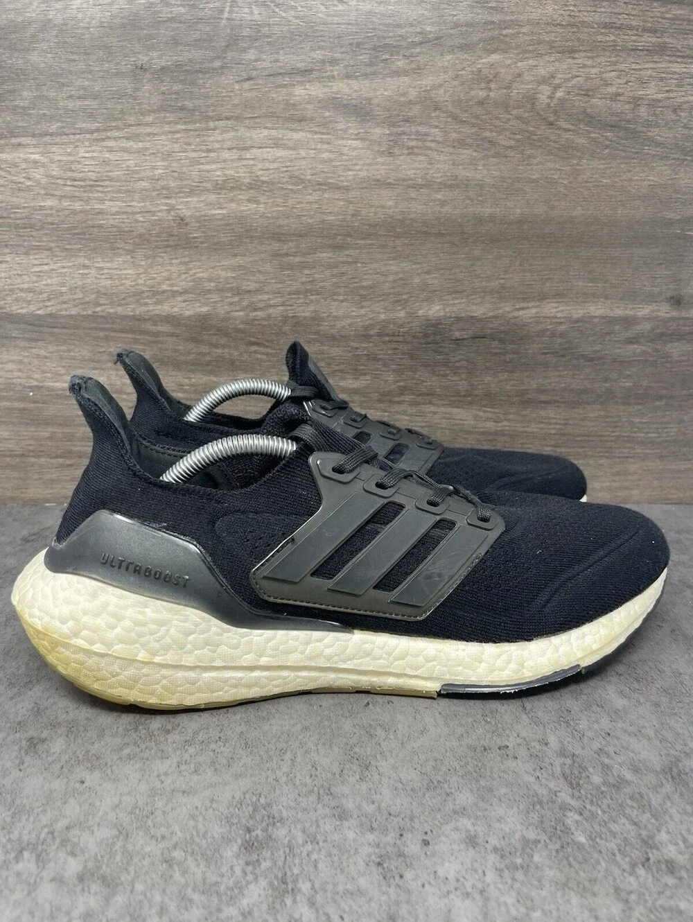 adidas Ultraboost 21 Core Black White Mens Size 10.5 Boost Running Shoes FY0378